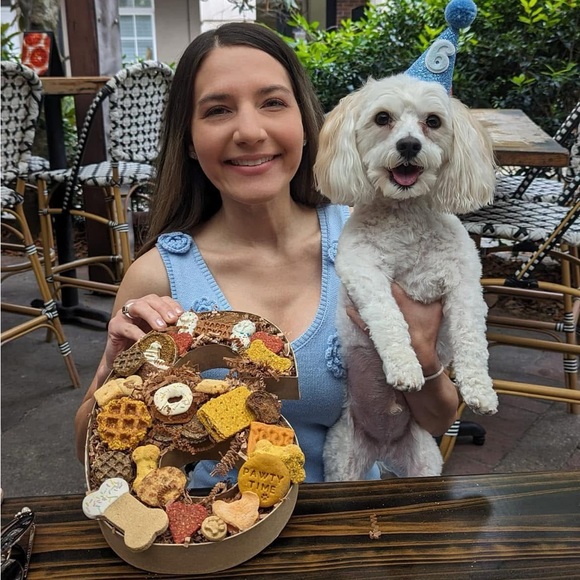 Dress - Picture 4 of 9